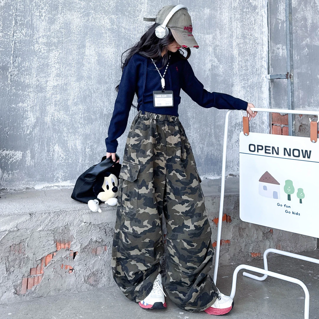 女童春秋款裤子2025新款韩版洋气中大童迷彩工装裤儿童休闲阔腿裤