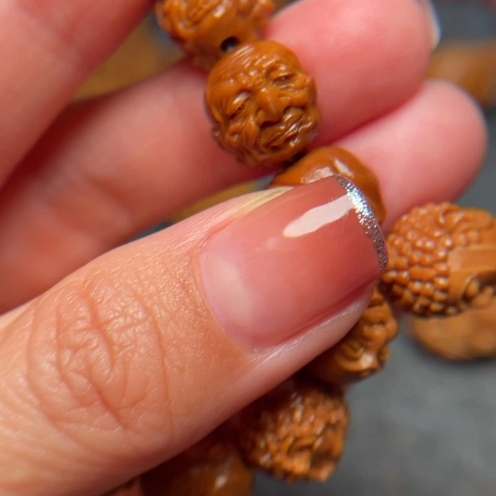 橄榄核吊坠跨*山橄榄核