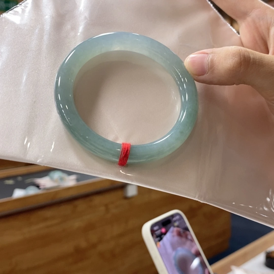 未镶嵌手镯翡翠买断