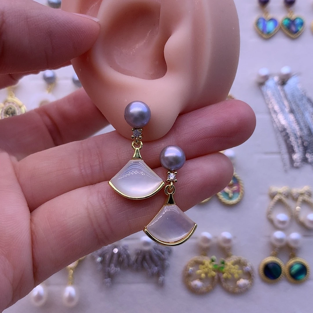 淡水珍珠耳饰合金
