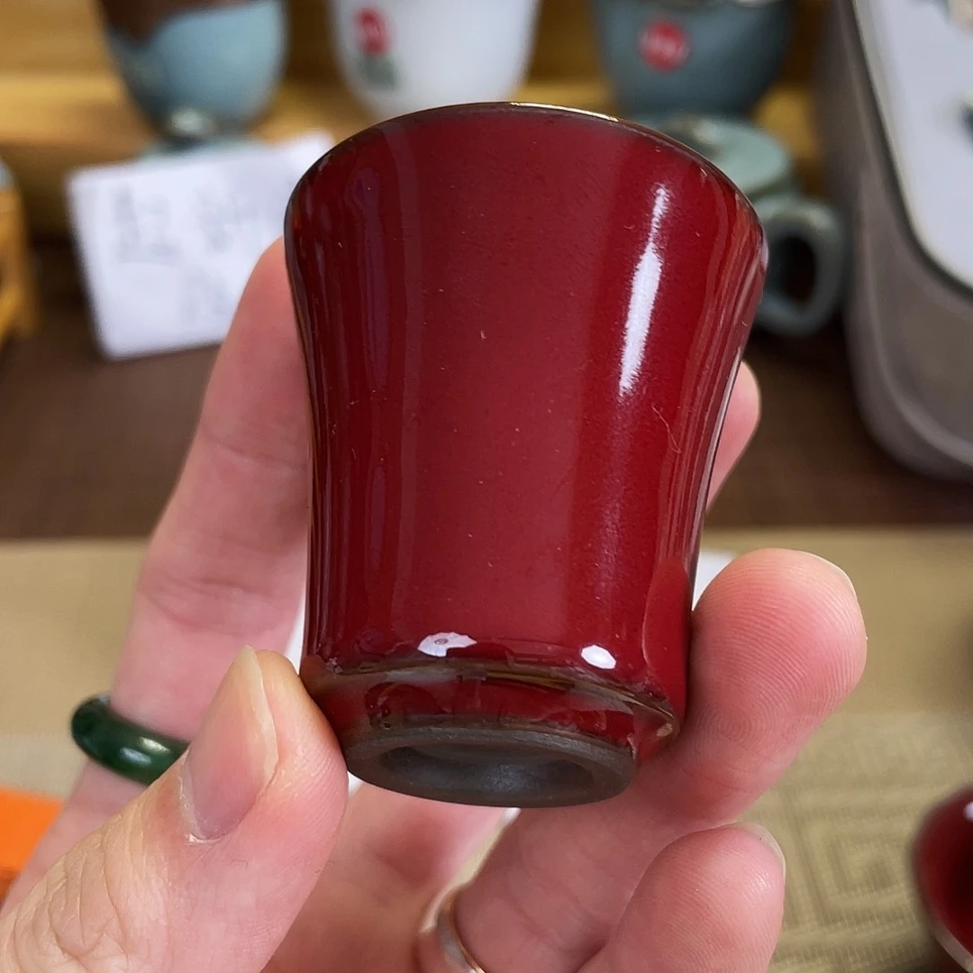 瓷片。。。。。。。。。。。。。。