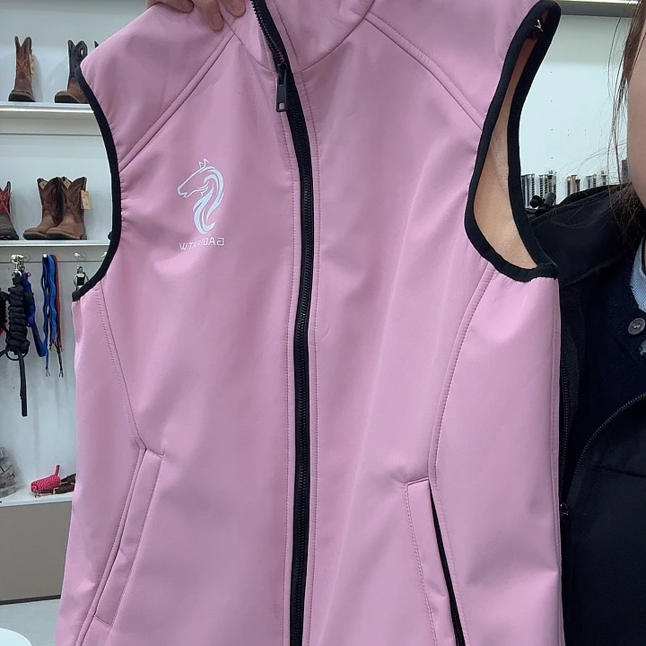 粉色女士马甲M码一件