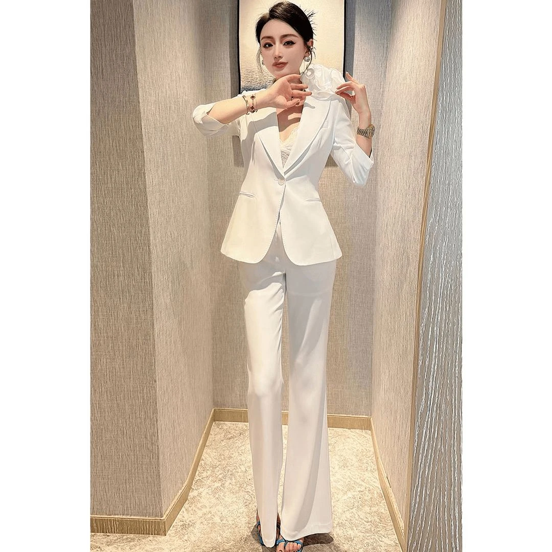 职业时尚轻奢名媛气质翻领微喇叭西装套装女修身纯色七分袖