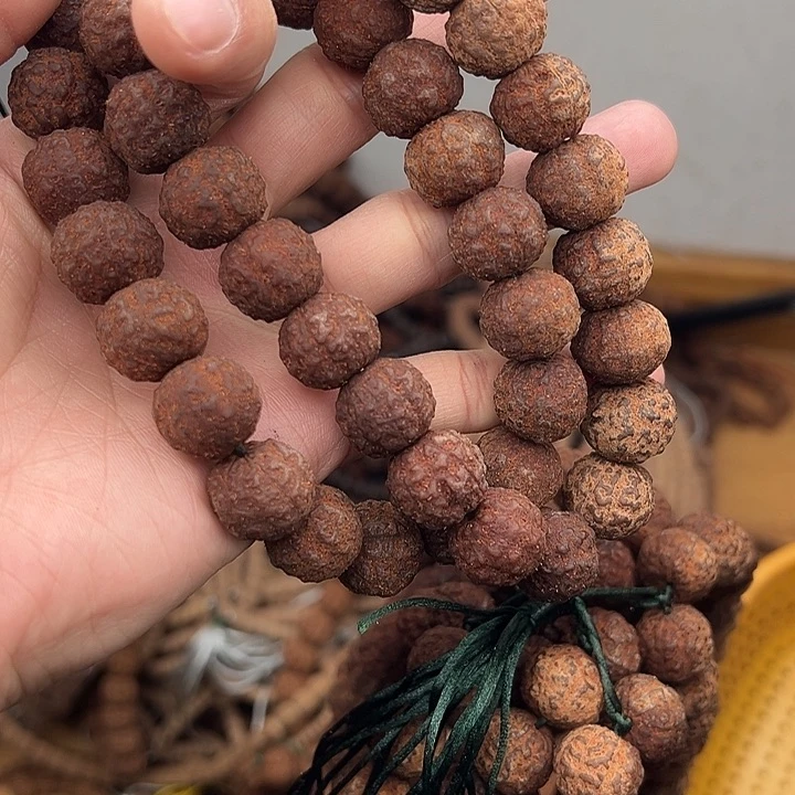 金刚菩提手串跳跳龙，16左右，20颗两条。