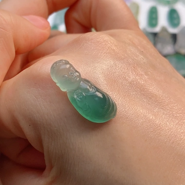 定制翡翠未镶嵌宝宝佛