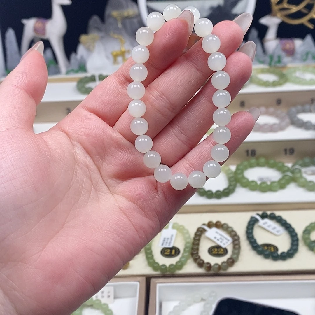 未镶嵌手链和田玉朝**间