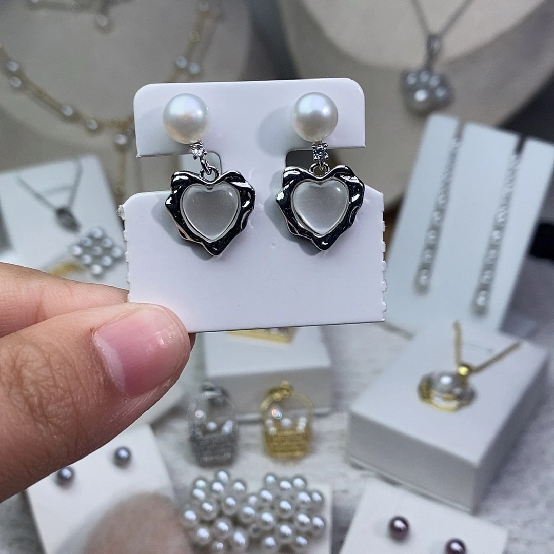 银S925镶嵌耳饰淡水珍珠