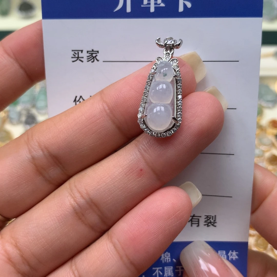 颈饰银S925镶嵌翡翠