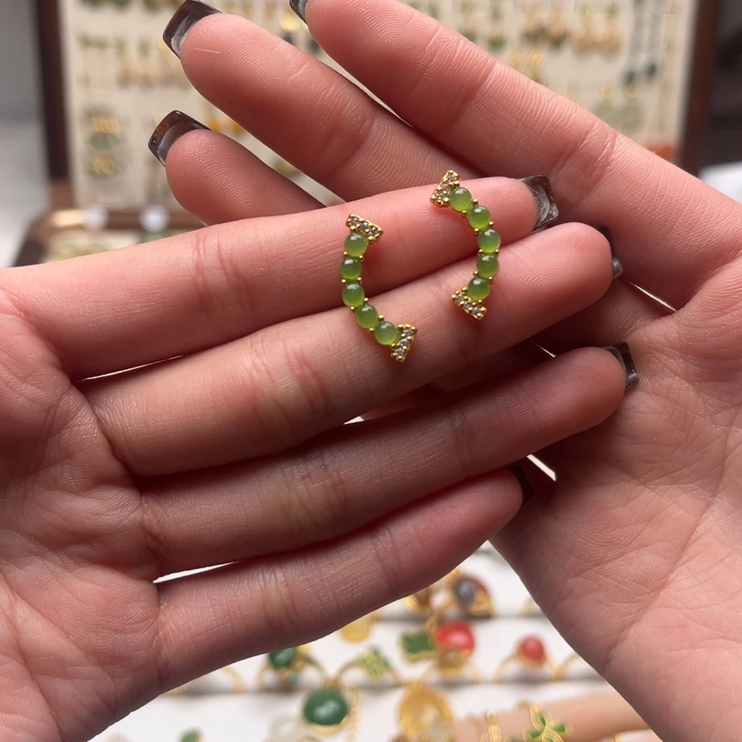 和田玉银S925镀金镶嵌耳坠