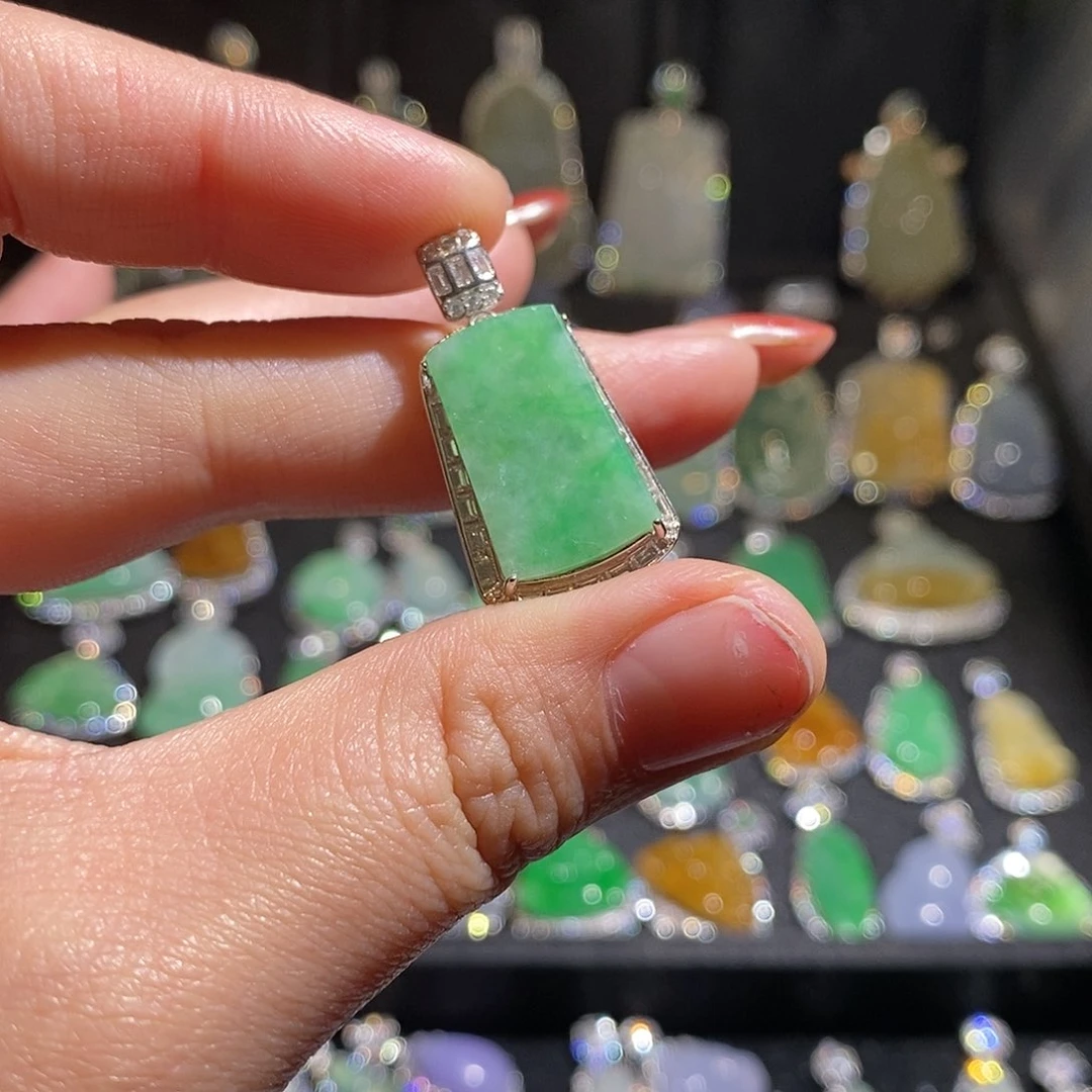 颈饰银S925镶嵌翡翠天然翡翠