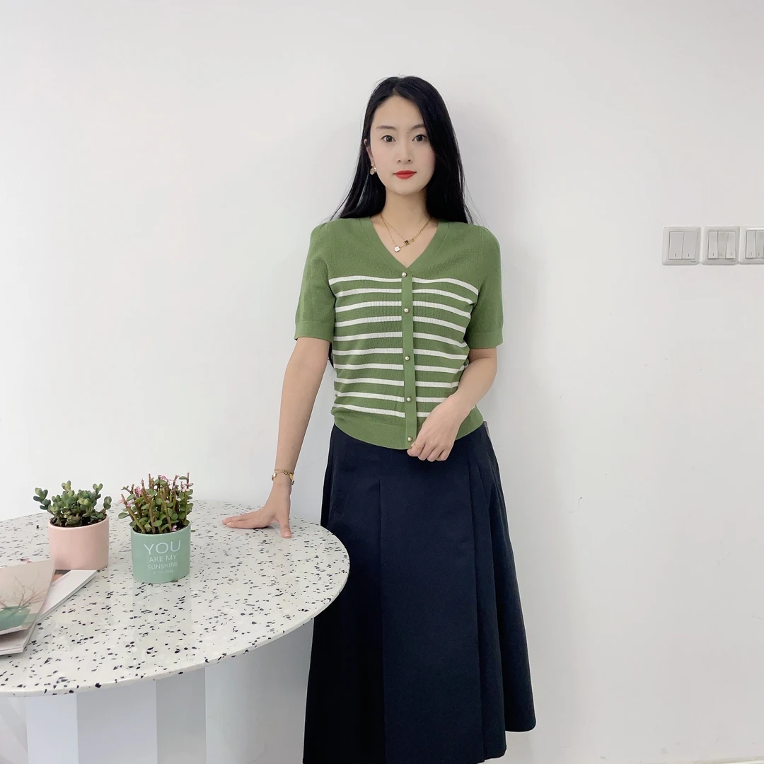 高斯雪岚【夏季新品】百搭条纹显瘦毛衣针织衫24213253