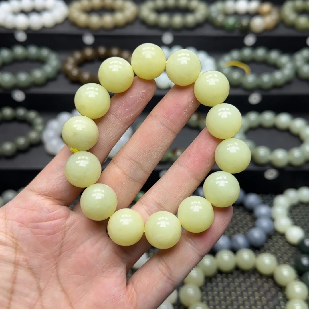 和田玉手链未镶嵌黄口