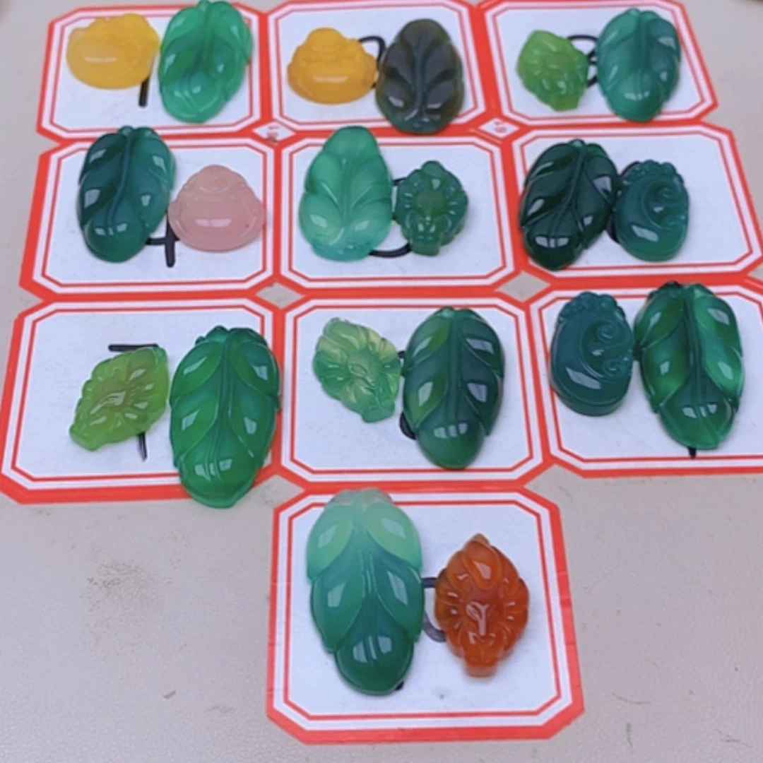 【闪购商品】玛瑙/玉髓未镶嵌珠宝半成品雪**