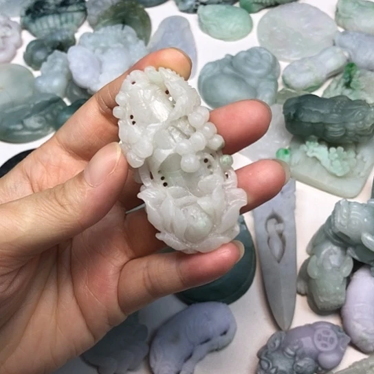 定制翡翠未镶嵌翡翠