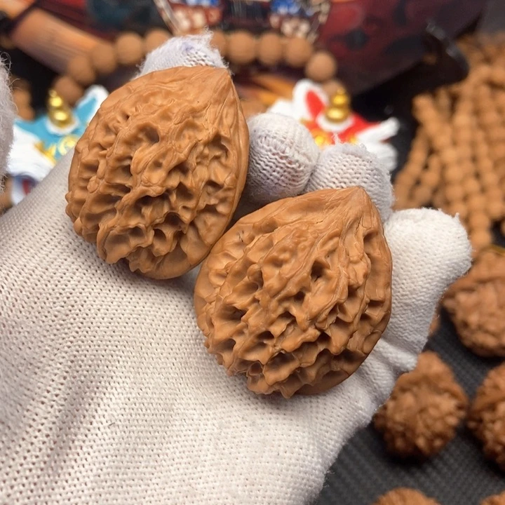 达*秦岭野生鸡心核桃