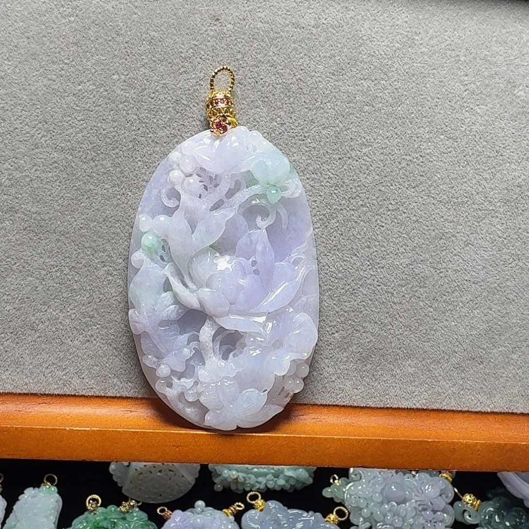 吊坠(赠链)未镶嵌翡翠