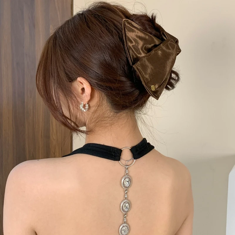 【二飞专属】2025新款法式简约布艺贝壳抓夹女高级感发夹气质鲨鱼夹
