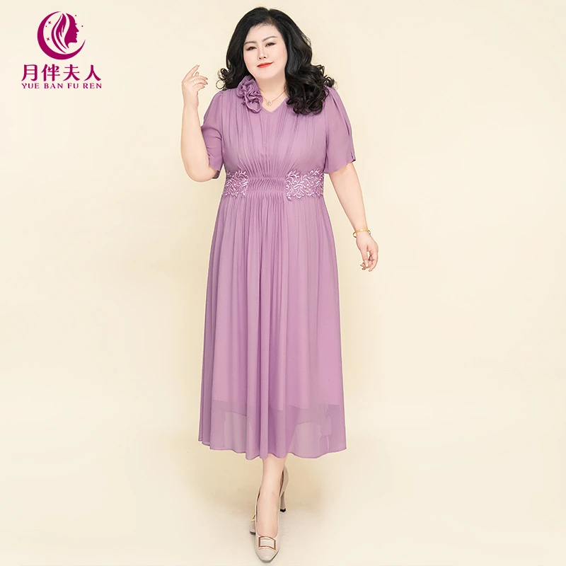 月伴夫人 2024夏季大码新款上档次收腰显瘦立体花连衣裙2326A