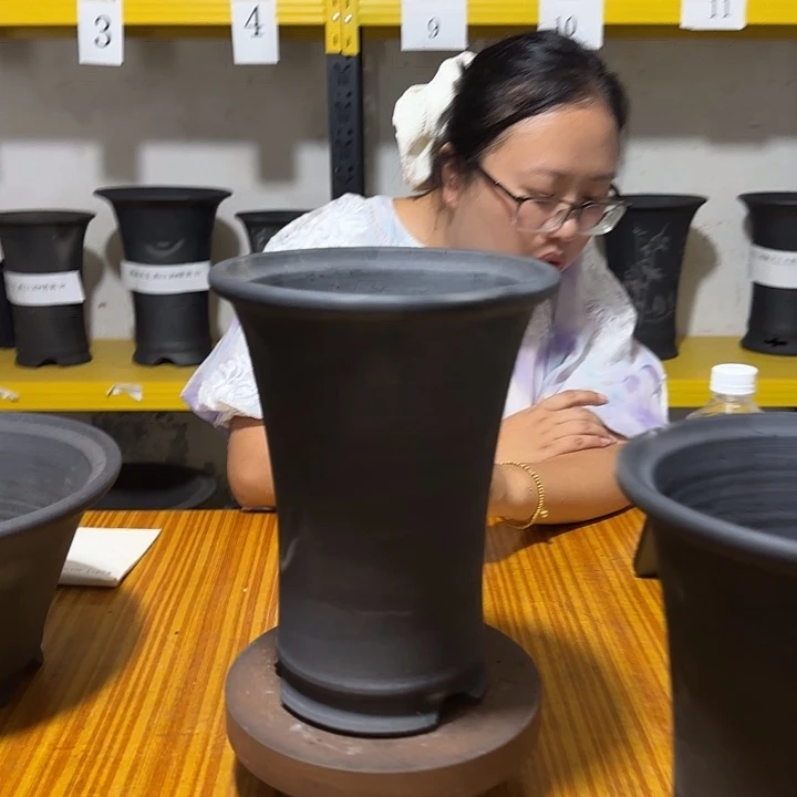泥塑金坛泥盆手工小七（22*26）不退换哦