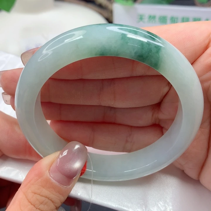 未镶嵌手镯翡翠4