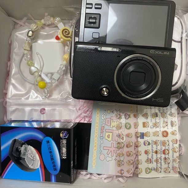 9新 Casio/卡西欧 卡西欧zr50 1600万像素 中文 明星同款翻转屏