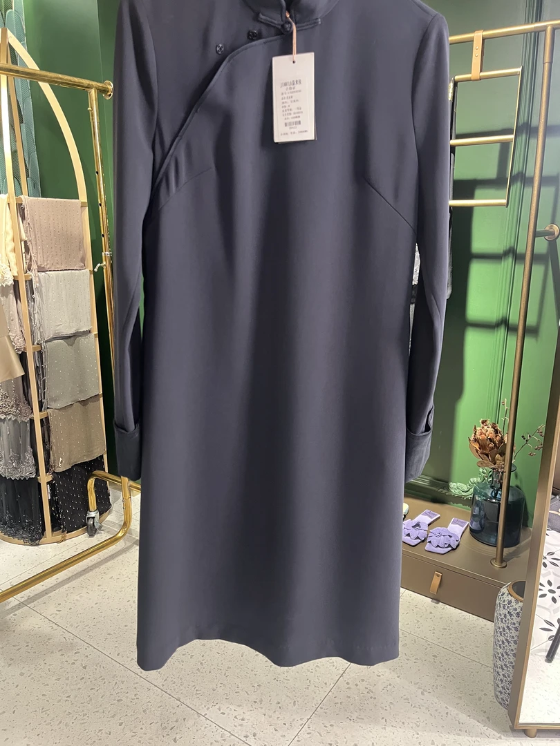 JIAMILA/嘉米拉蓝色小高领连衣裙 LYQ20423G