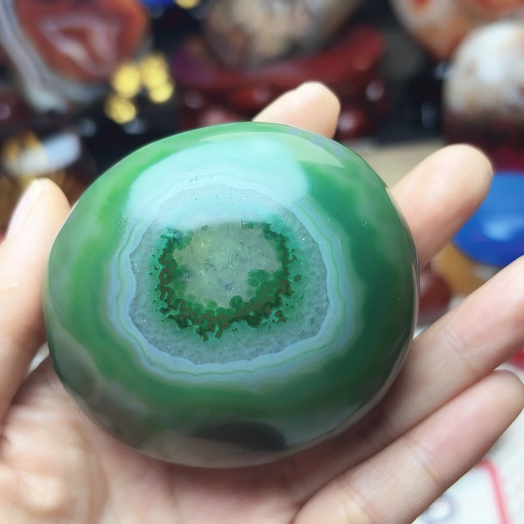 古***巷玛瑙/玉髓未镶嵌珠宝半成品