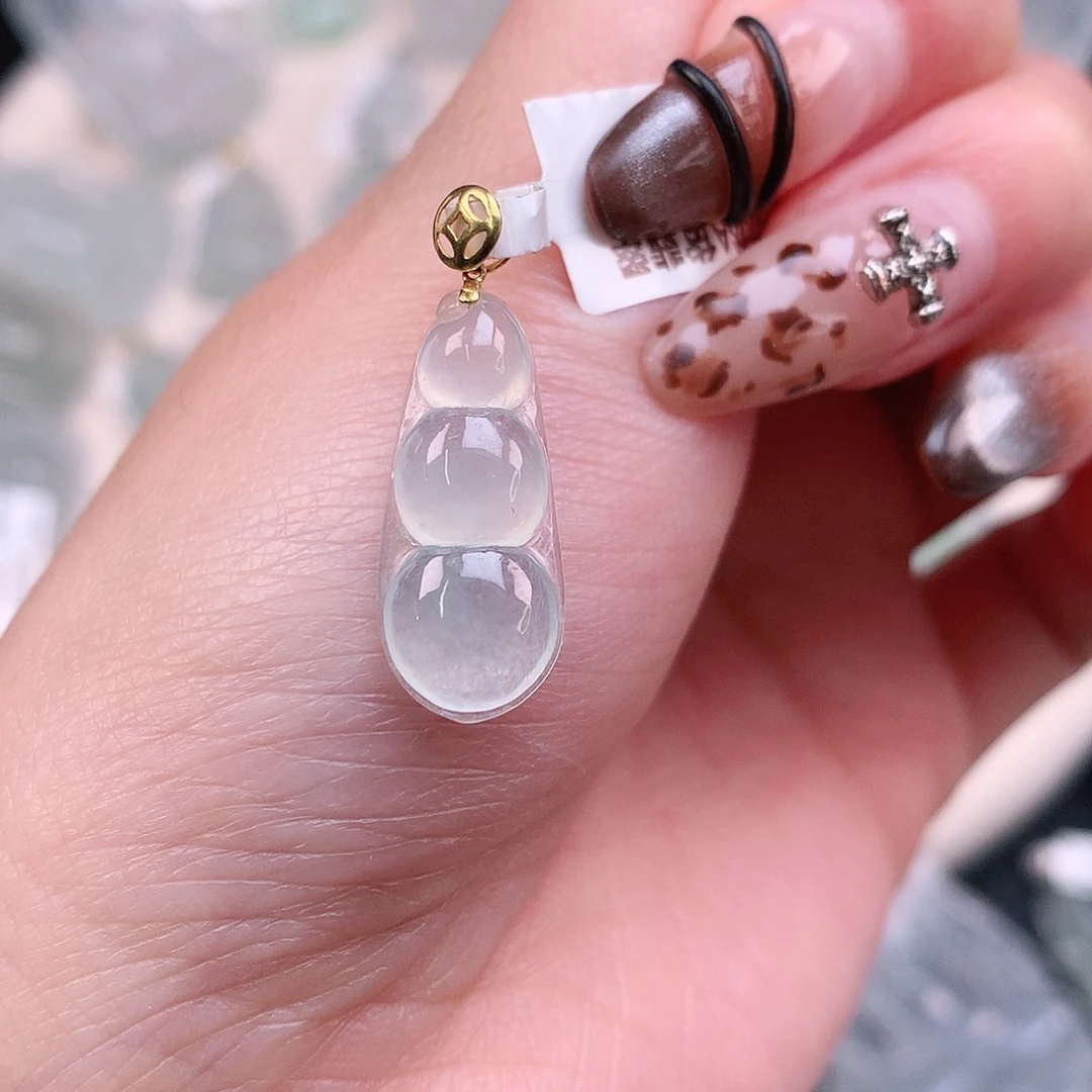 翡翠颈饰18K金镶嵌冰晴豆26.8、22、9.5、3.8