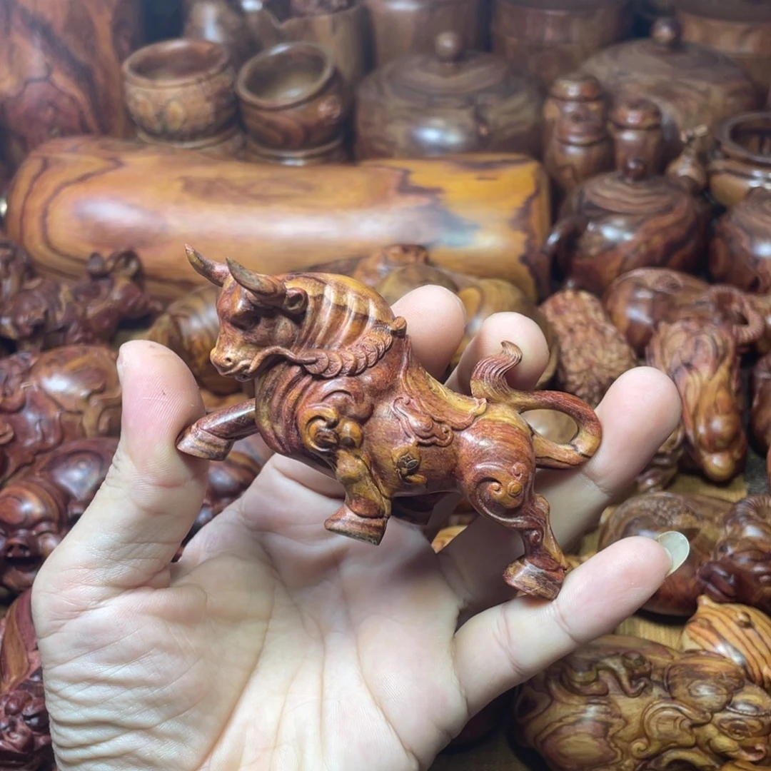 油***菜黄花梨/降香黄檀牛