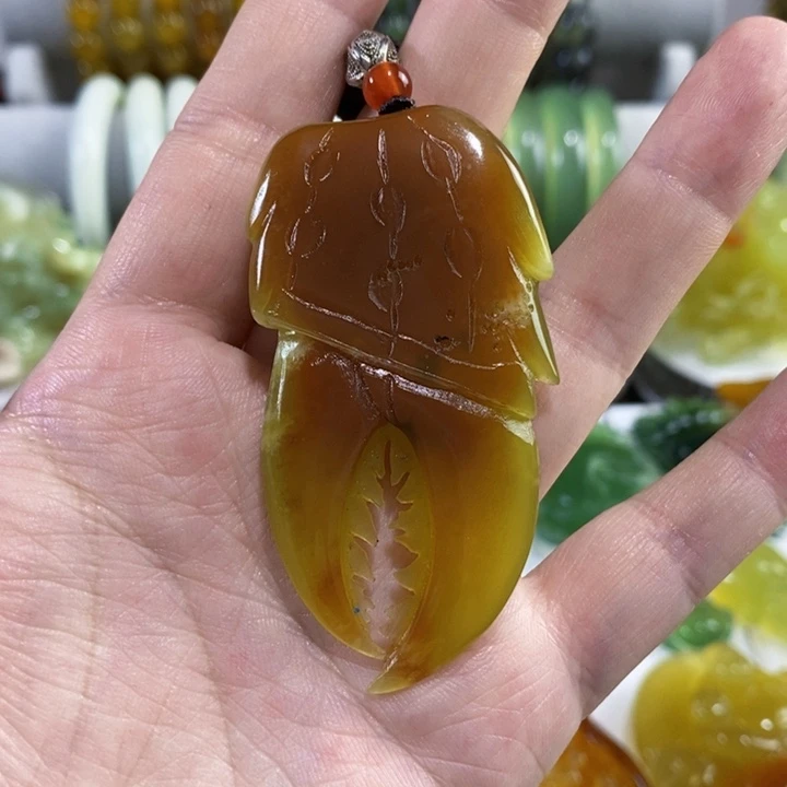 未镶嵌岫玉挂件吊坠