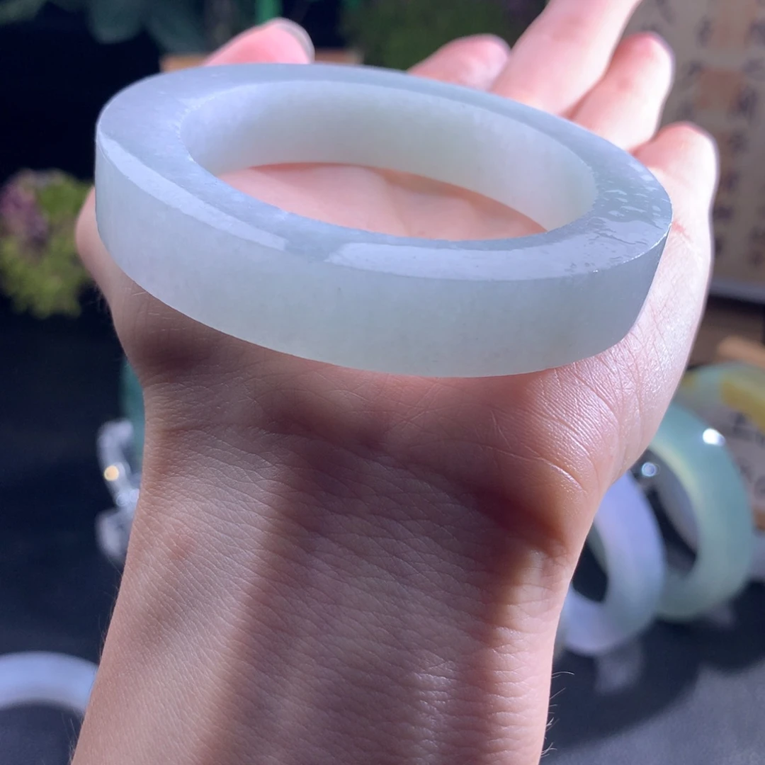 定制翡翠翡翠未镶嵌