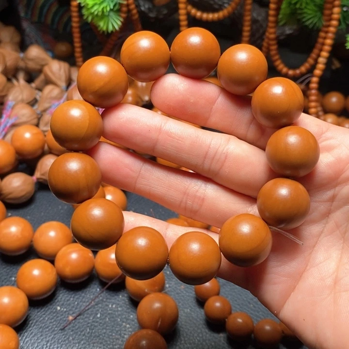 橄榄核手串走****停1.8尺寸光珠