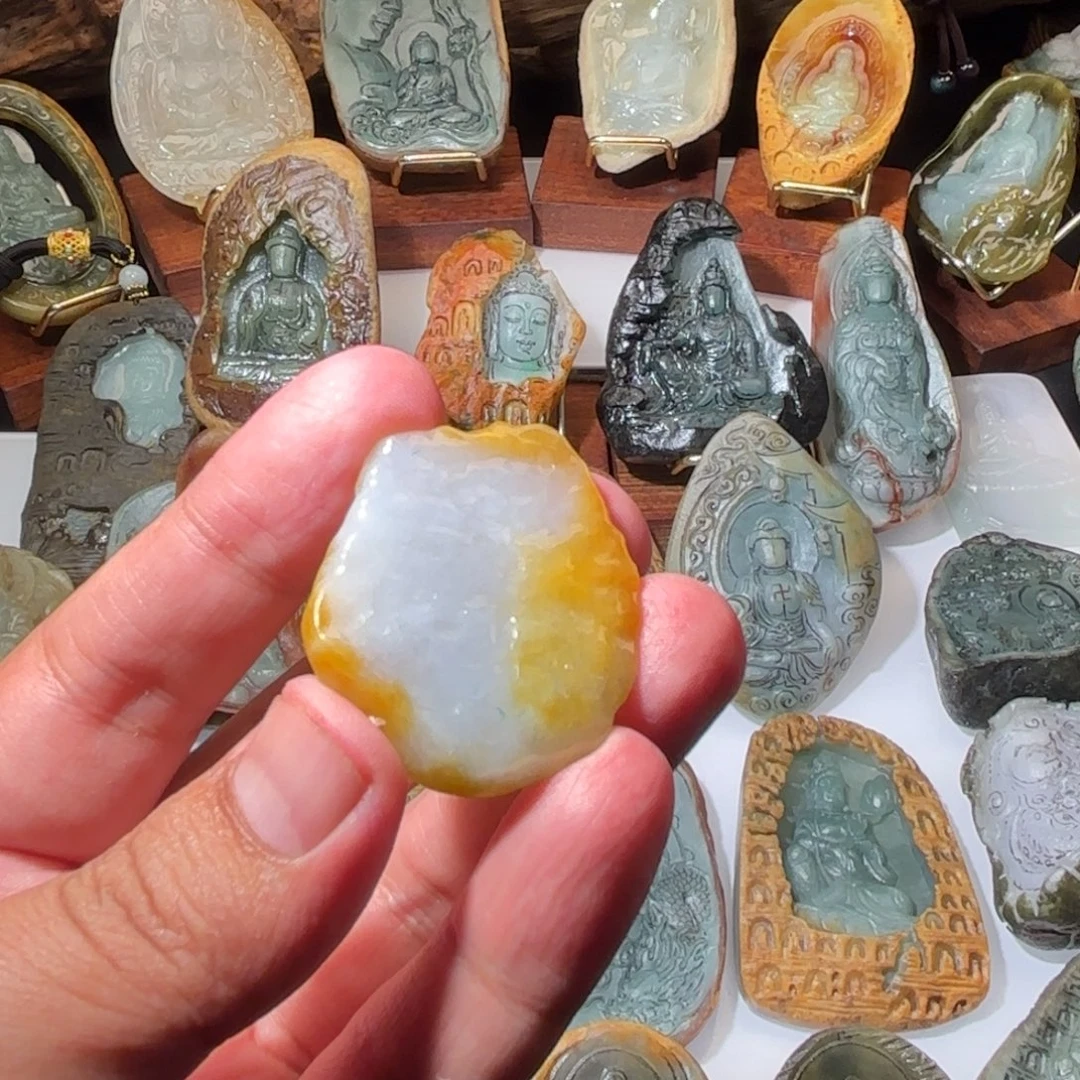 华***星定制翡翠未镶嵌水月