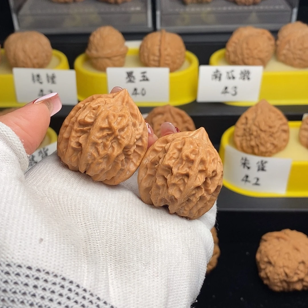 吊坠文玩核桃曹大龙