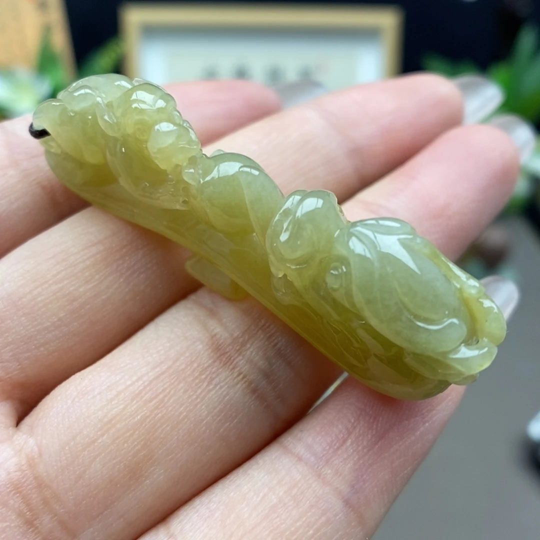 翡翠未镶嵌颈饰吊坠29