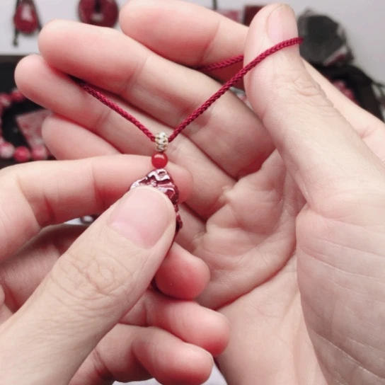 天然辰砂原矿无根纱