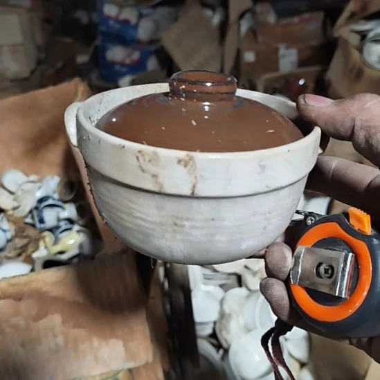 茶盏陶瓷盘子碗啥都有