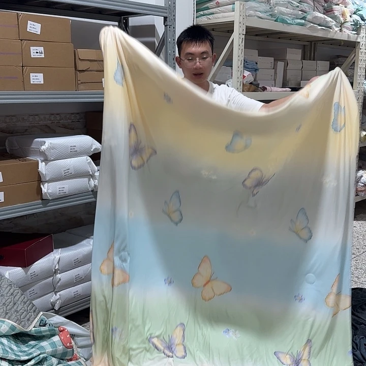 羊羔毛一米五空调被凉感