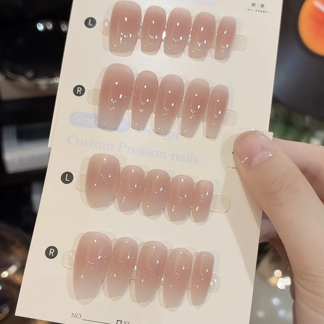 【玉露】鹿鹿家-纯手工穿戴甲三色渐变腮红裸色甘露寺华妃美甲X