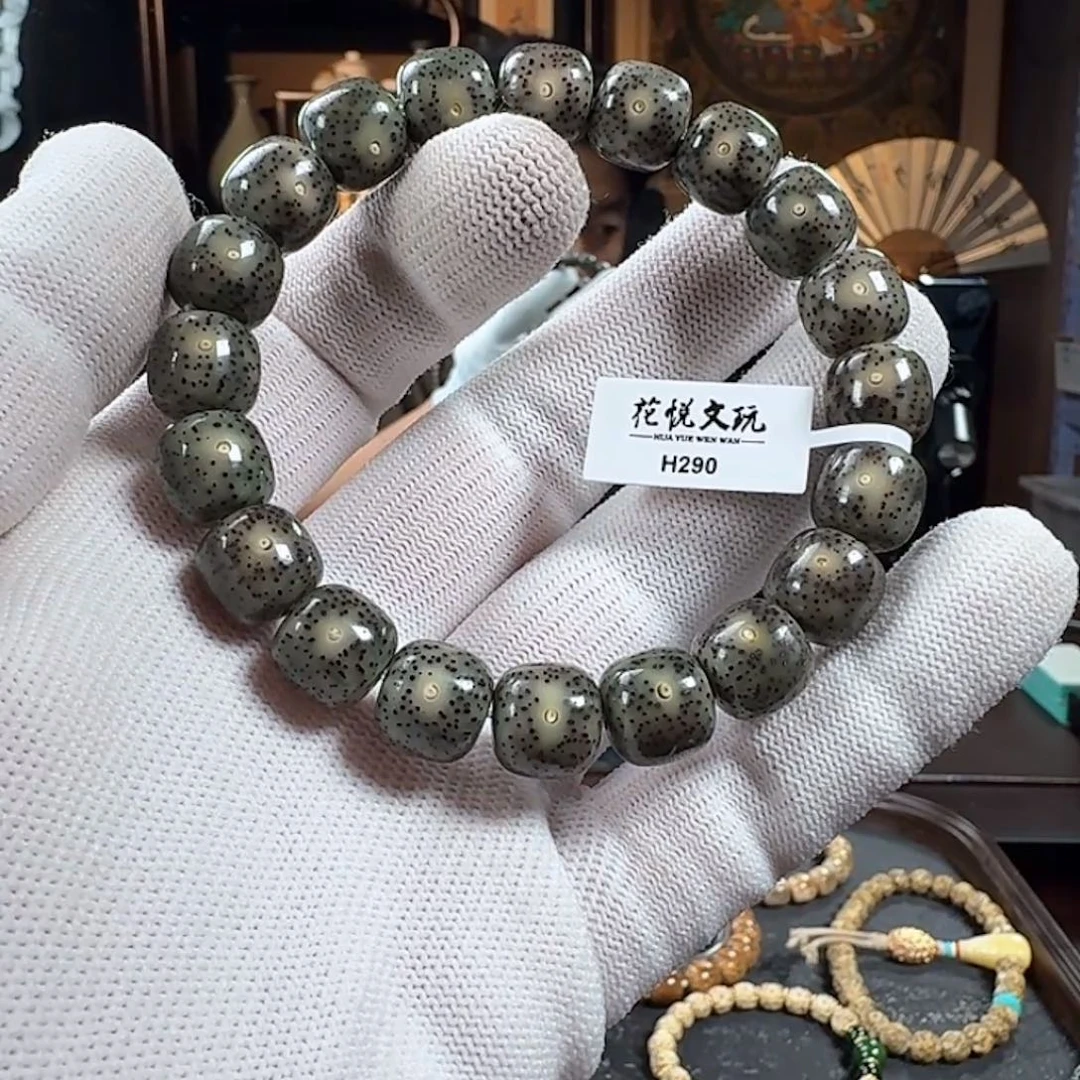 手串星月菩提12x11 石玉料满绿 H290