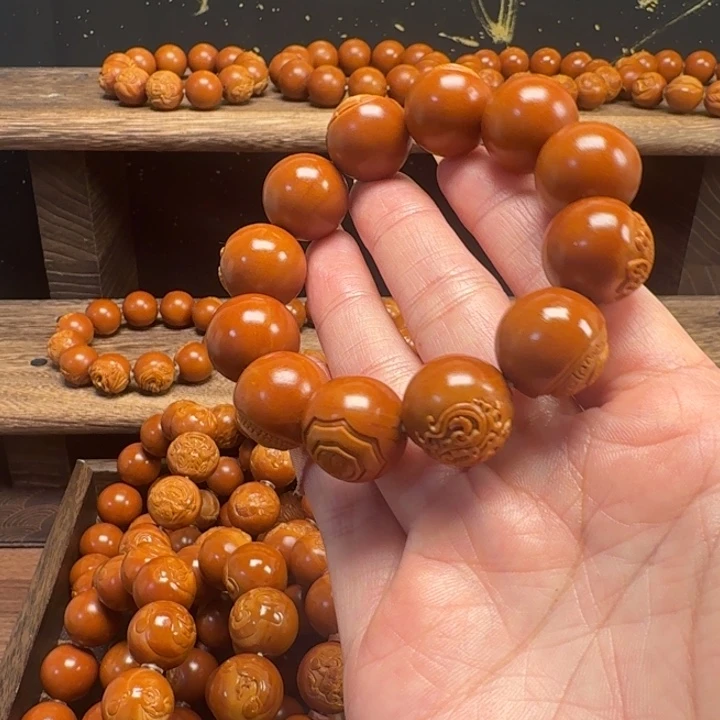 江***℃吊坠橄榄核1.8手工四项八卦