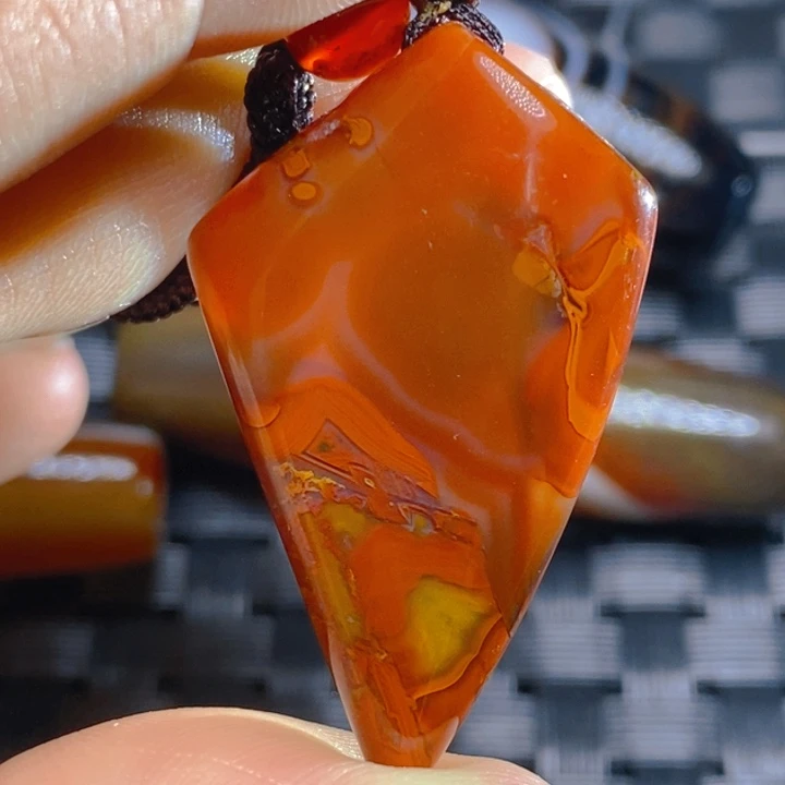 玛瑙/玉髓颈饰未镶嵌纯*