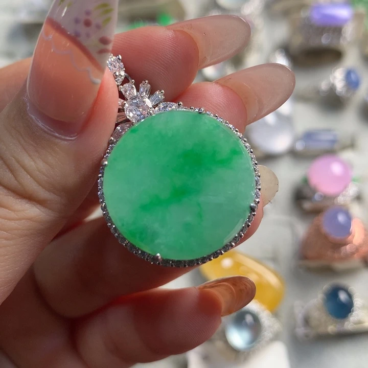 翡翠未镶嵌戒指天然翡翠a货吊坠