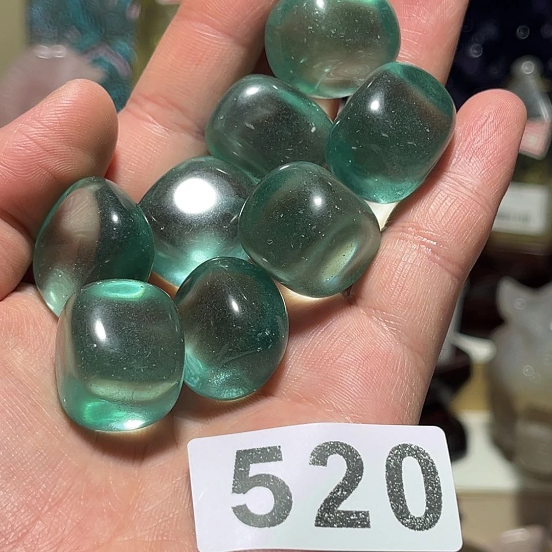 未镶嵌水晶大型摆件（非配饰）