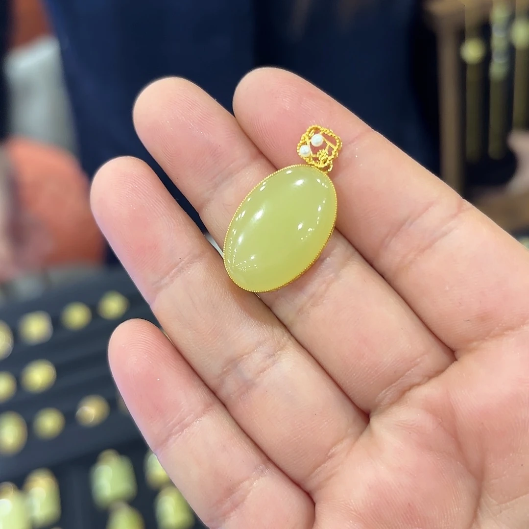 和田玉和田玉多样性发货拍一发一未镶嵌