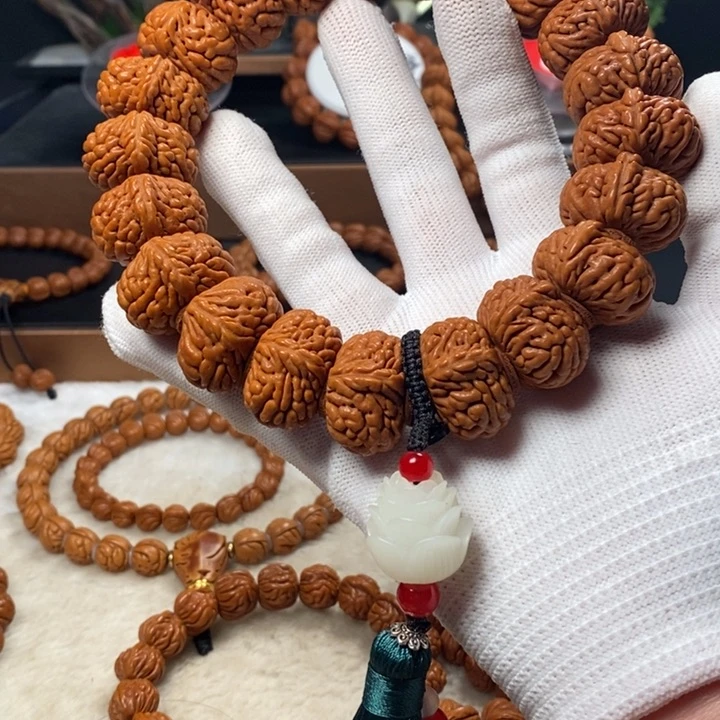 桃核吊坠秦岭龙纹