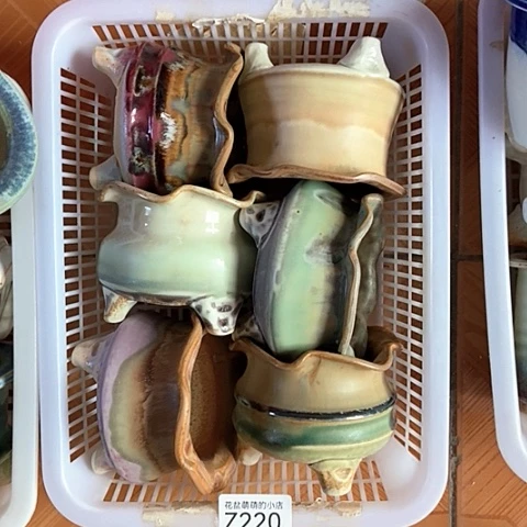 紫砂花盆220微瑕品口径7到8左右