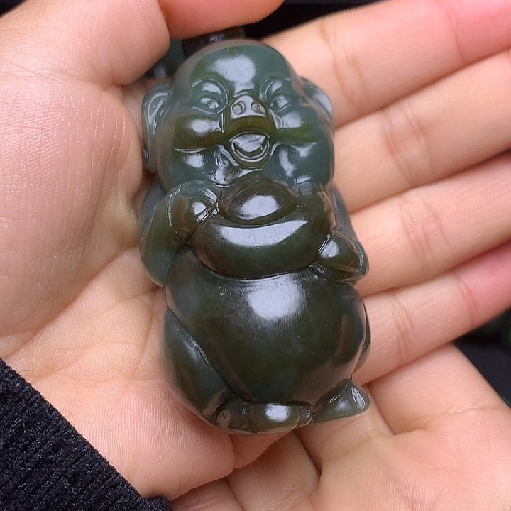 海***川和田玉未镶嵌颈饰