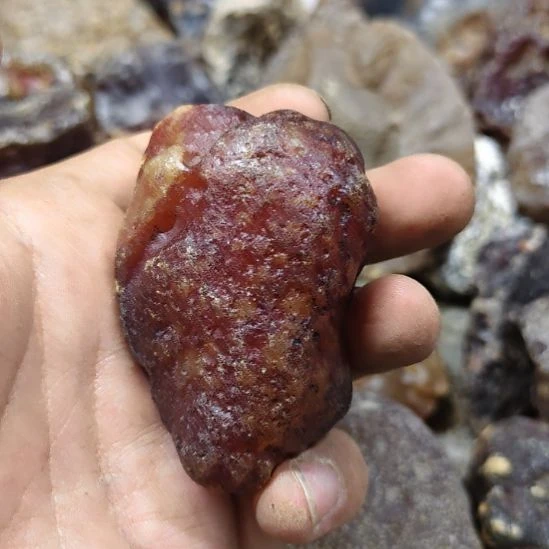 明***理玛瑙/玉髓原石未镶嵌