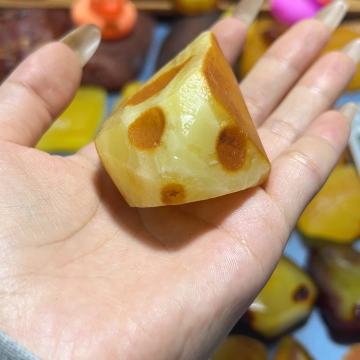 定制琥珀波罗的海琥珀